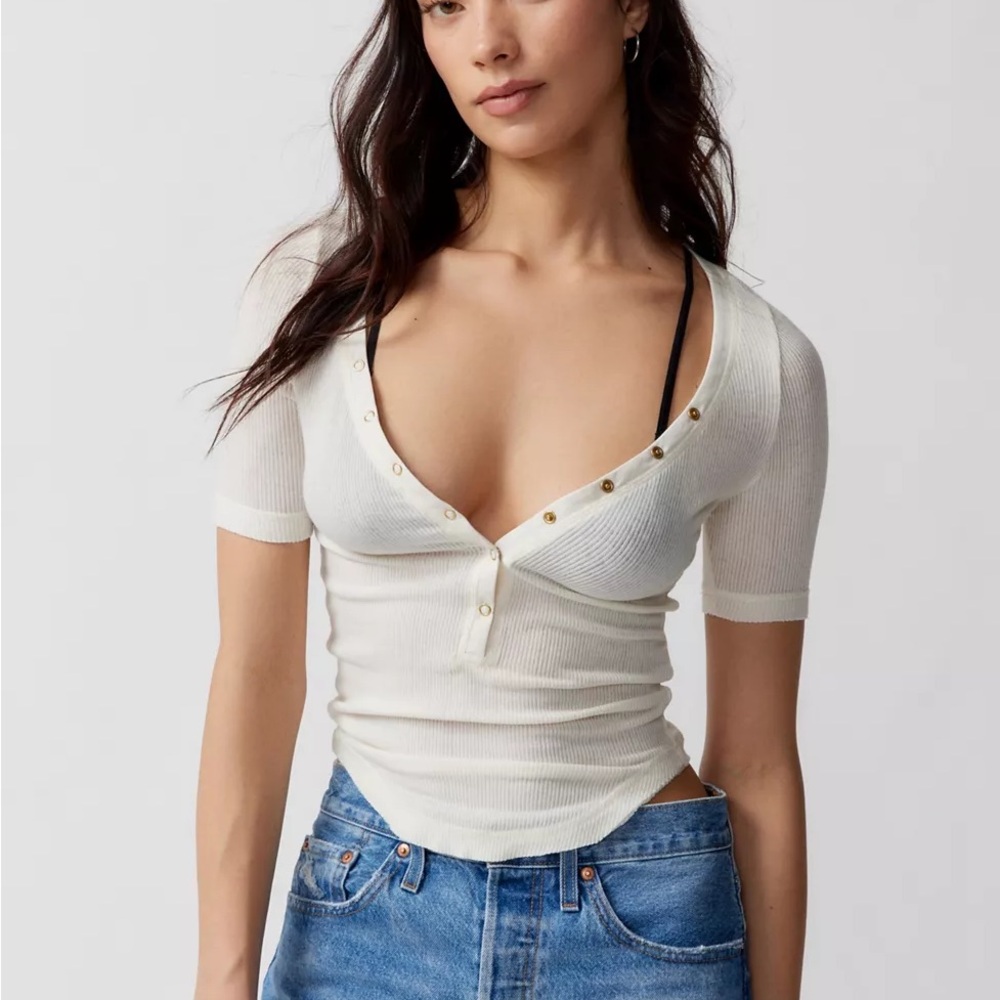 Cream white stretchy Henley Top xs